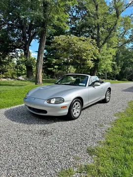 1999 Mazda MX-5 Convertible 2D
