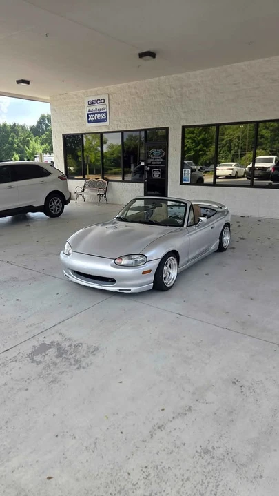 1999 Mazda NB MX-5 Miata - Image 10 of 10