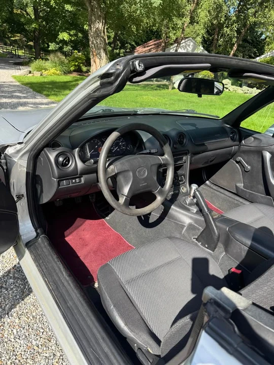 1999 Mazda NB MX-5 Miata - Image 10 of 17