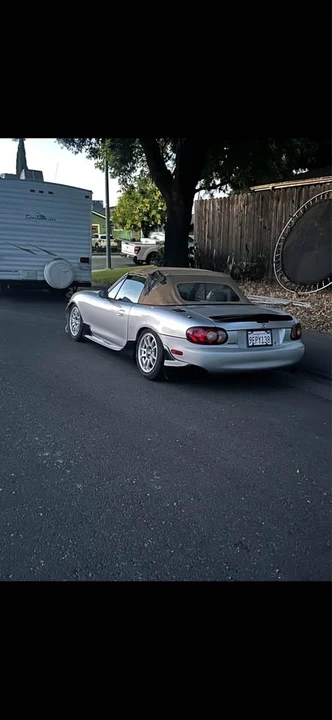 1999 Mazda NB MX-5 Miata - Image 3 of 4