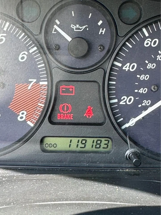 1999 Mazda NB MX-5 Miata - Image 13 of 17