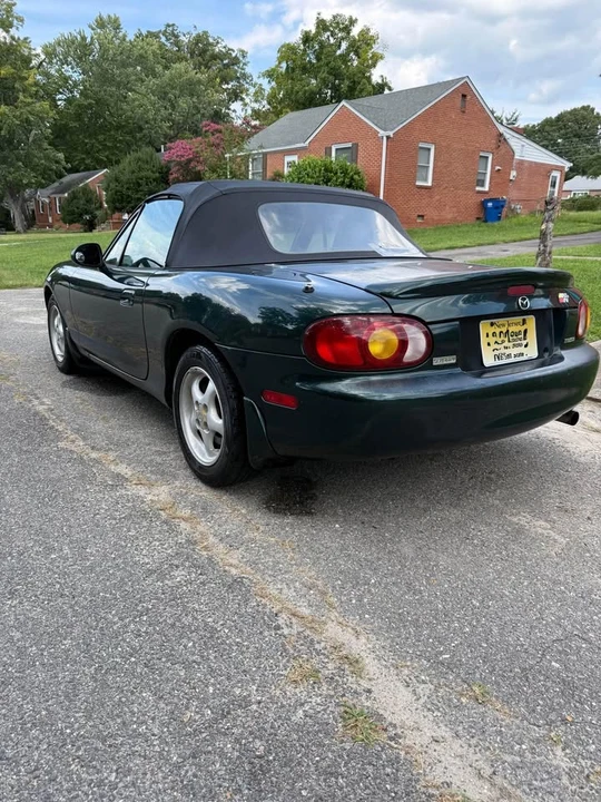 1999 Mazda NB MX-5 Miata - Image 5 of 9