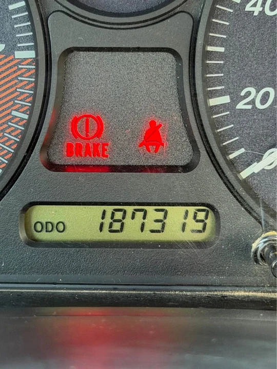 1999 Mazda NB MX-5 Miata - Image 13 of 14