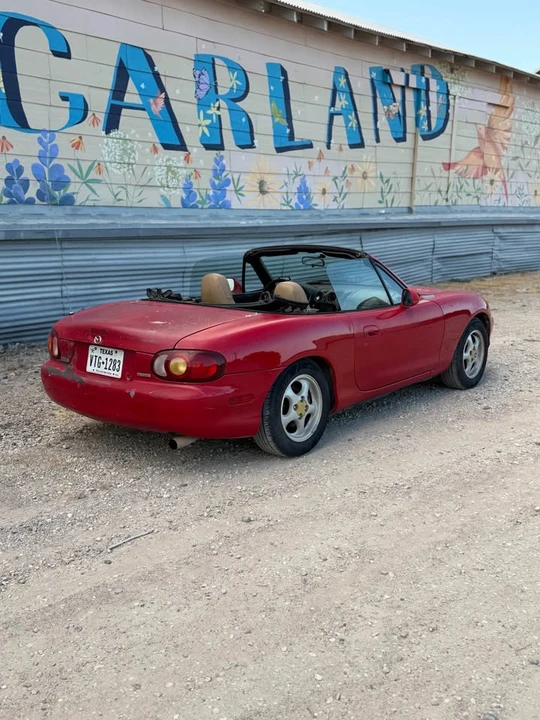 1999 Mazda NB MX-5 Miata - Image 5 of 14