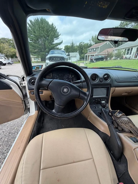 1999 Mazda NB MX-5 Miata - Image 6 of 7