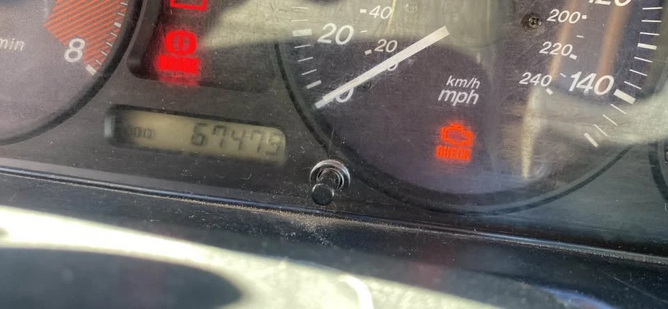 1999 Mazda NB MX-5 Miata - Image 2 of 14