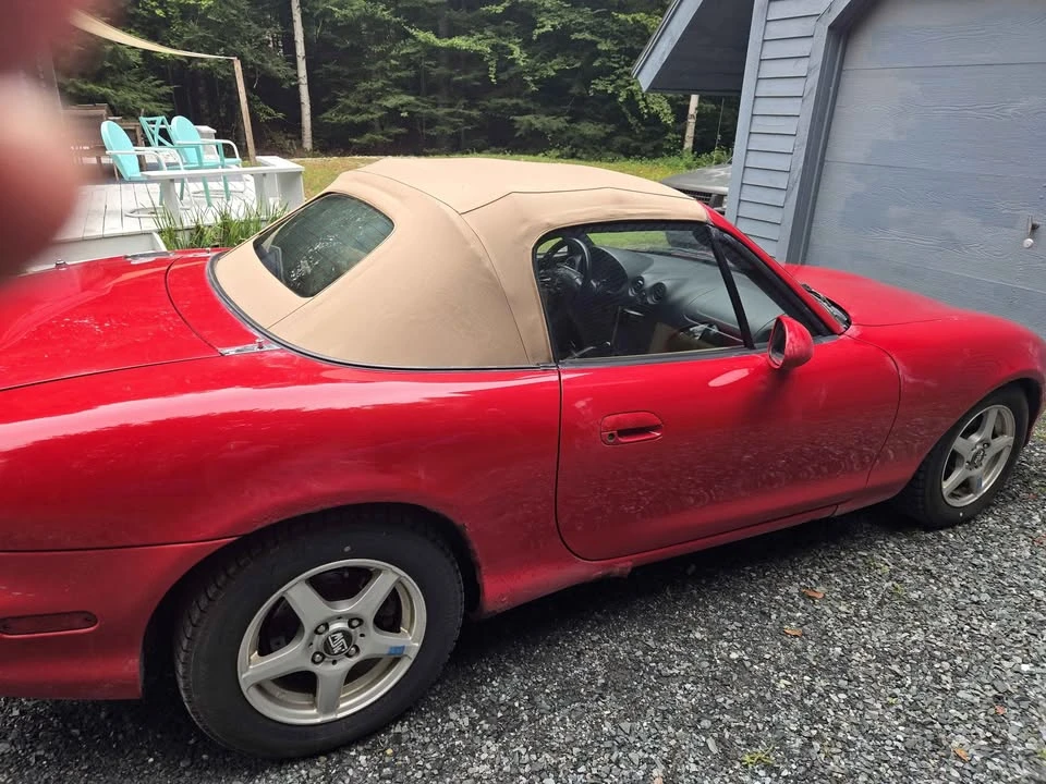 1999 Mazda NB MX-5 Miata - Image 8 of 9