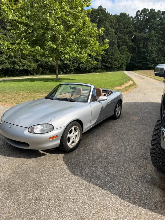 1999 Mazda NB MX-5 Miata - Image 10 of 10