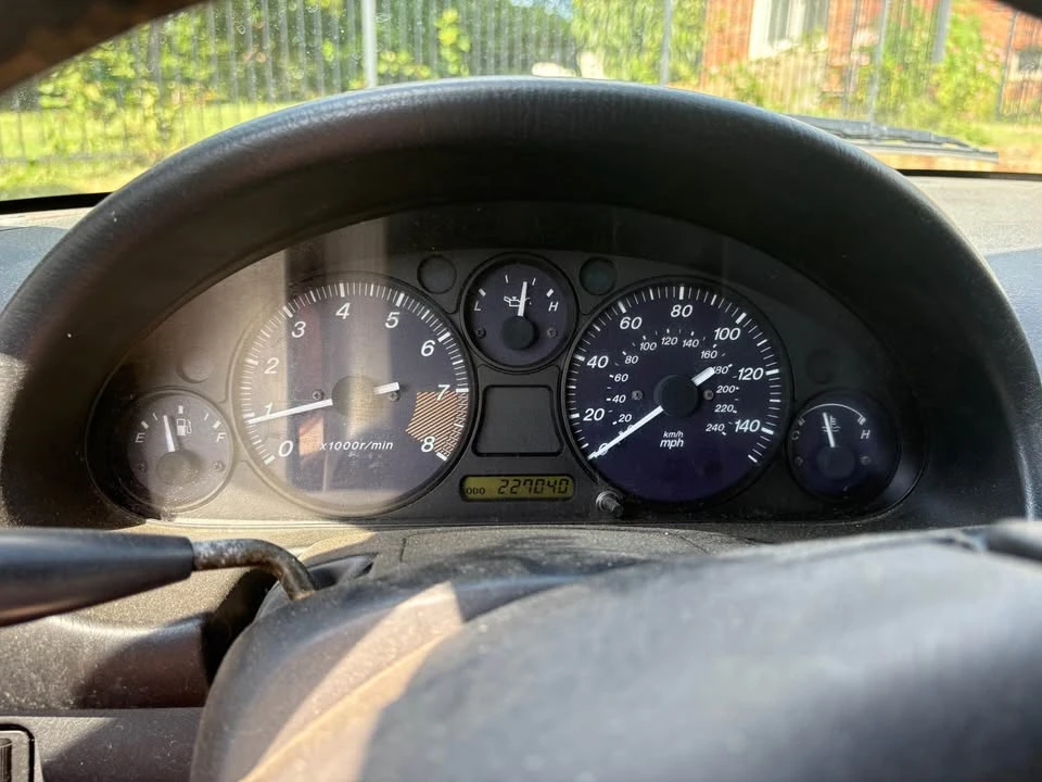 1999 Mazda NB MX-5 Miata - Image 5 of 10