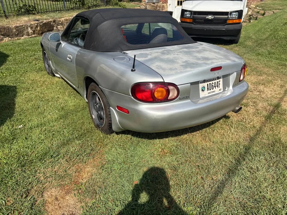 1999 Mazda NB MX-5 Miata - Image 3 of 10