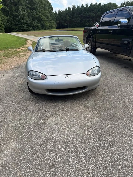 1999 Mazda NB MX-5 Miata - Image 5 of 10