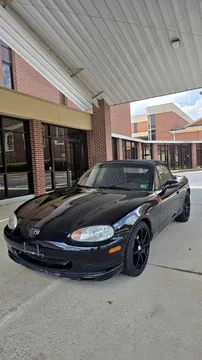 1999 Mazda MX-5 Convertible 2D