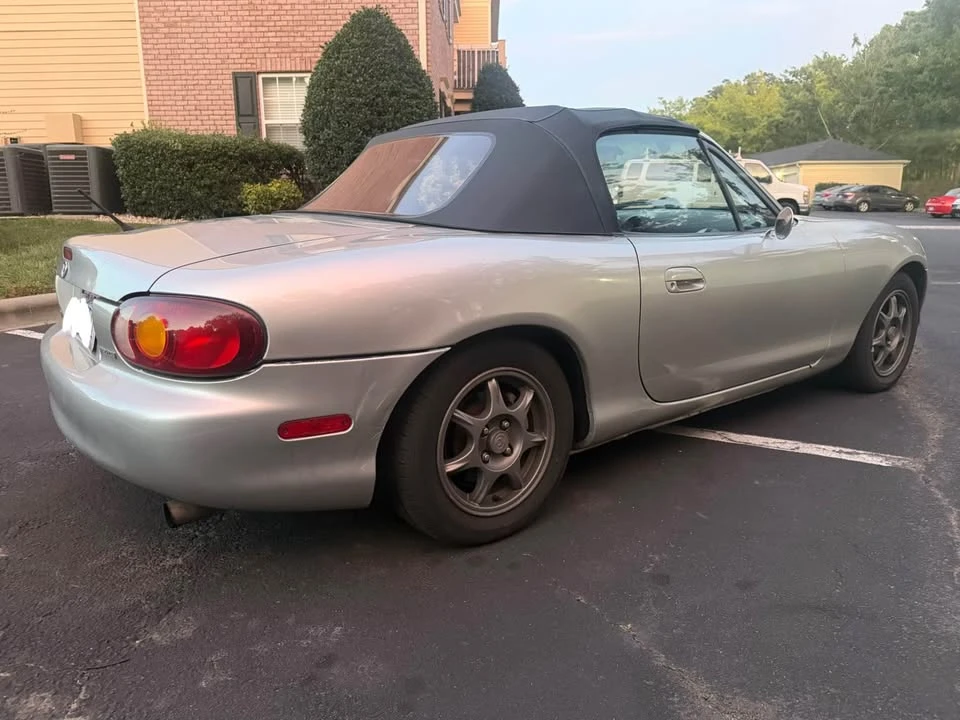 1999 Mazda NB MX-5 Miata - Image 4 of 20