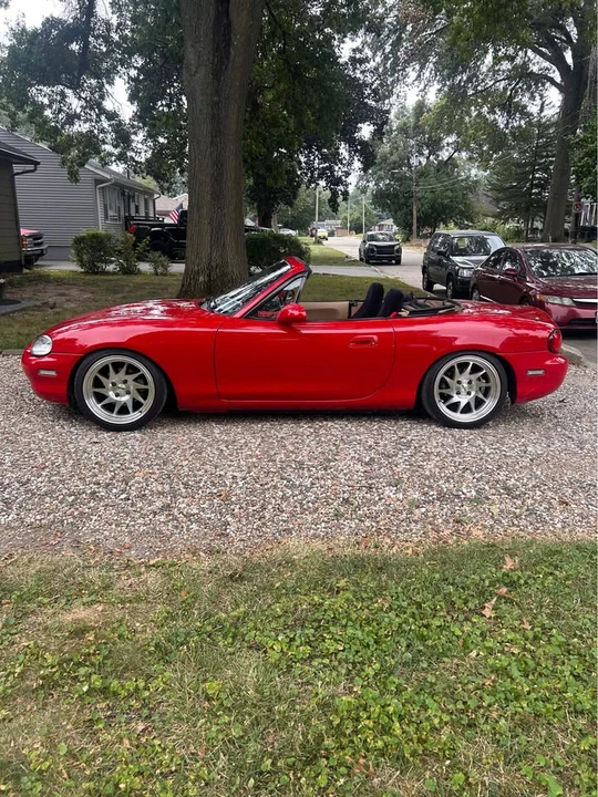 1999 Mazda NB MX-5 Miata - Image 7 of 17