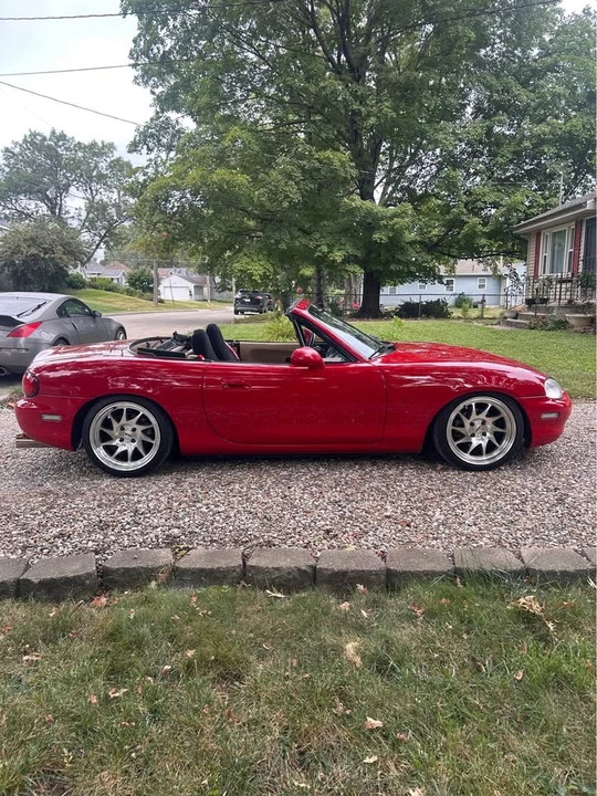 1999 Mazda NB MX-5 Miata - Image 2 of 17