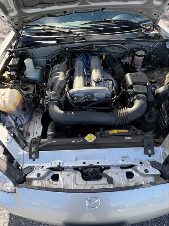 1999 Mazda NB MX-5 Miata - Image 7 of 8