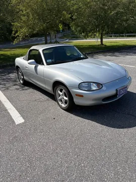1999 Mazda MX-5 Convertible 2D
