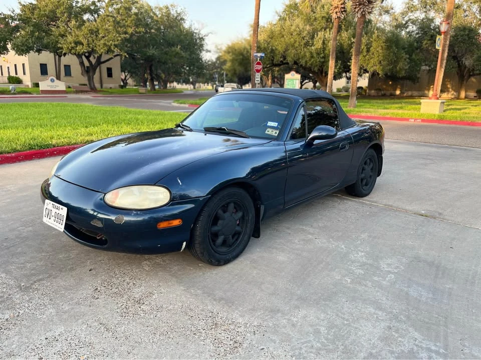 1999 Mazda NB MX-5 Miata - Image 11 of 15