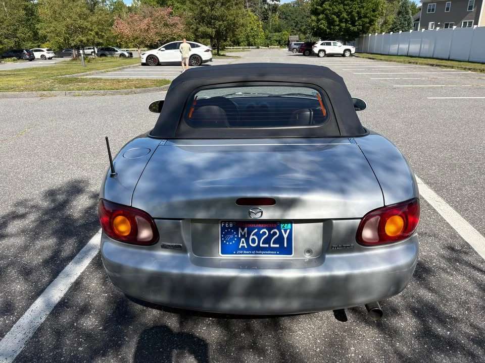 1999 Mazda NB MX-5 Miata - Image 8 of 8