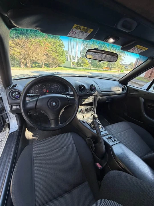 1999 Mazda NB MX-5 Miata - Image 6 of 10
