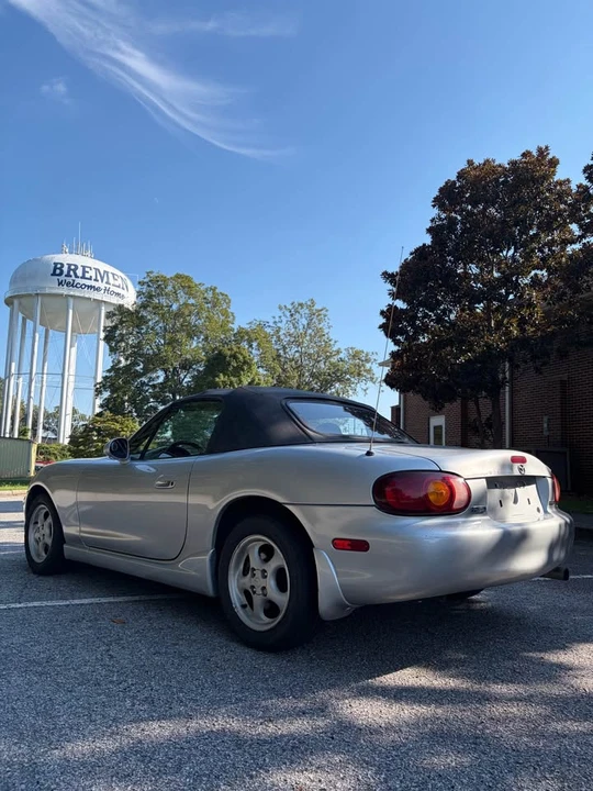 1999 Mazda NB MX-5 Miata - Image 3 of 10