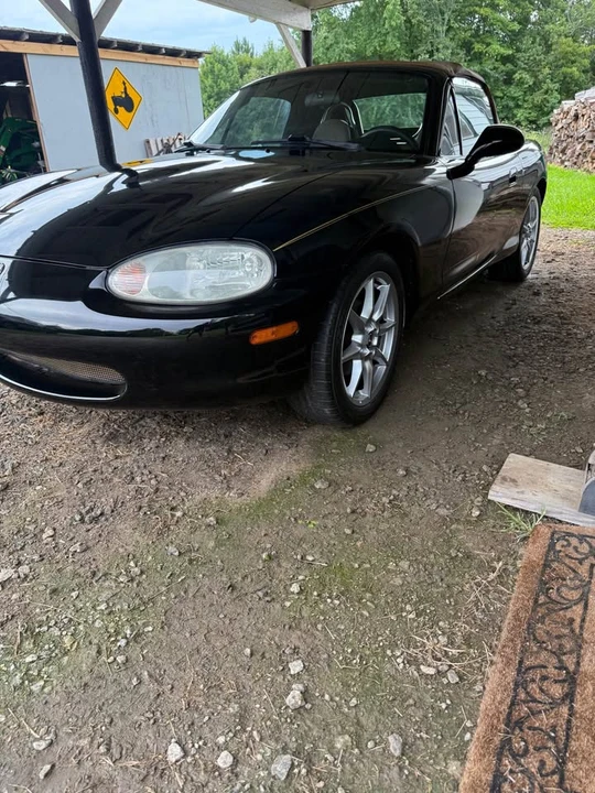 1999 Mazda NB MX-5 Miata - Image 4 of 4