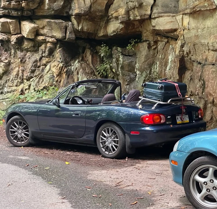 1999 Mazda NB MX-5 Miata - Image 3 of 4