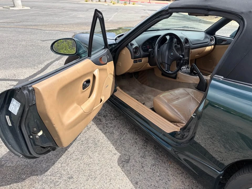 1999 Mazda NB MX-5 Miata - Image 6 of 14