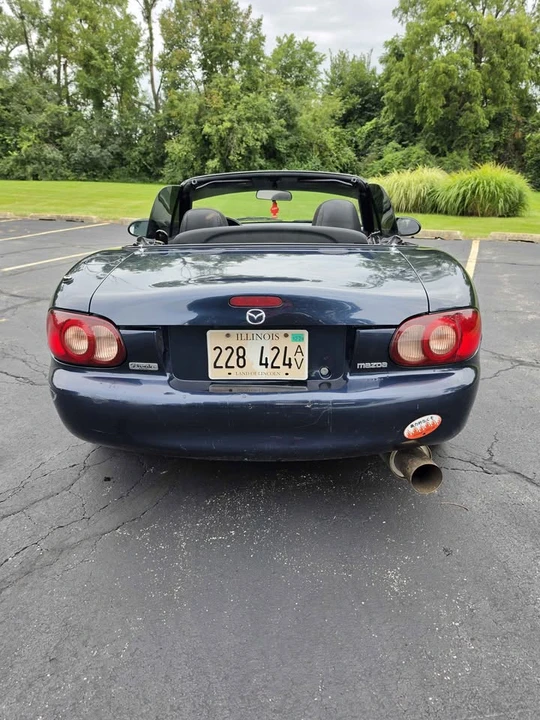 1999 Mazda NB MX-5 Miata - Image 2 of 13