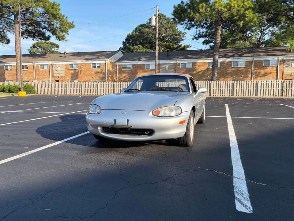 1999 Mazda NB MX-5 Miata - Image 3 of 11