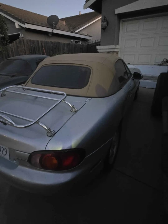 1999 Mazda NB MX-5 Miata - Image 4 of 6