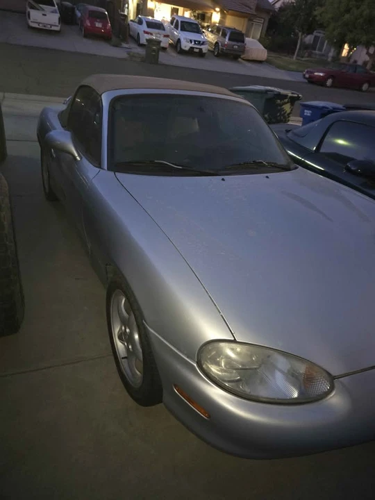 1999 Mazda NB MX-5 Miata - Image 2 of 6