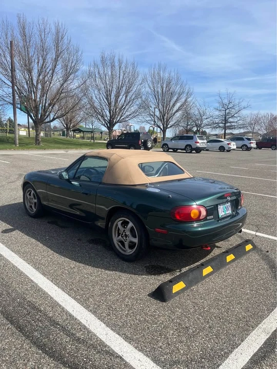 1999 Mazda NB MX-5 Miata - Image 9 of 20