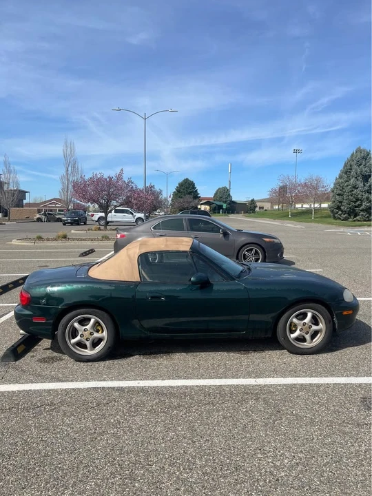 1999 Mazda NB MX-5 Miata - Image 4 of 20