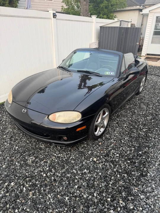 1999 Mazda NB MX-5 Miata - Image 2 of 8