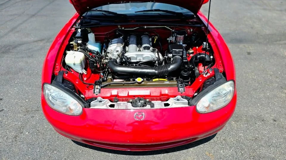 1999 Mazda NB MX-5 Miata - Image 16 of 19