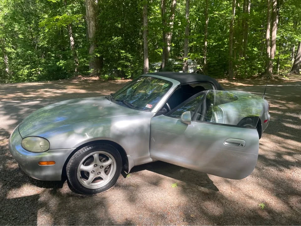 1999 Mazda NB MX-5 Miata - Image 2 of 20