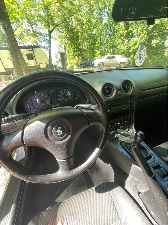 1999 Mazda NB MX-5 Miata - Image 10 of 20