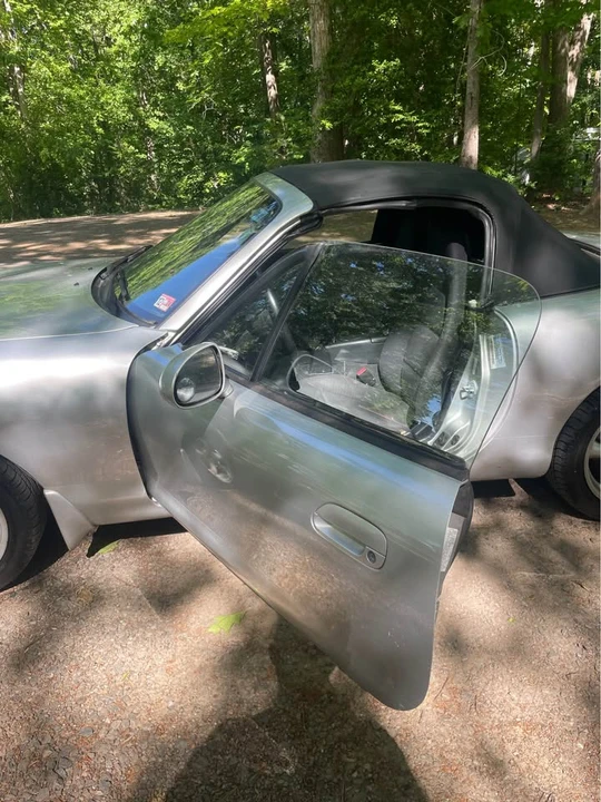 1999 Mazda NB MX-5 Miata - Image 4 of 20