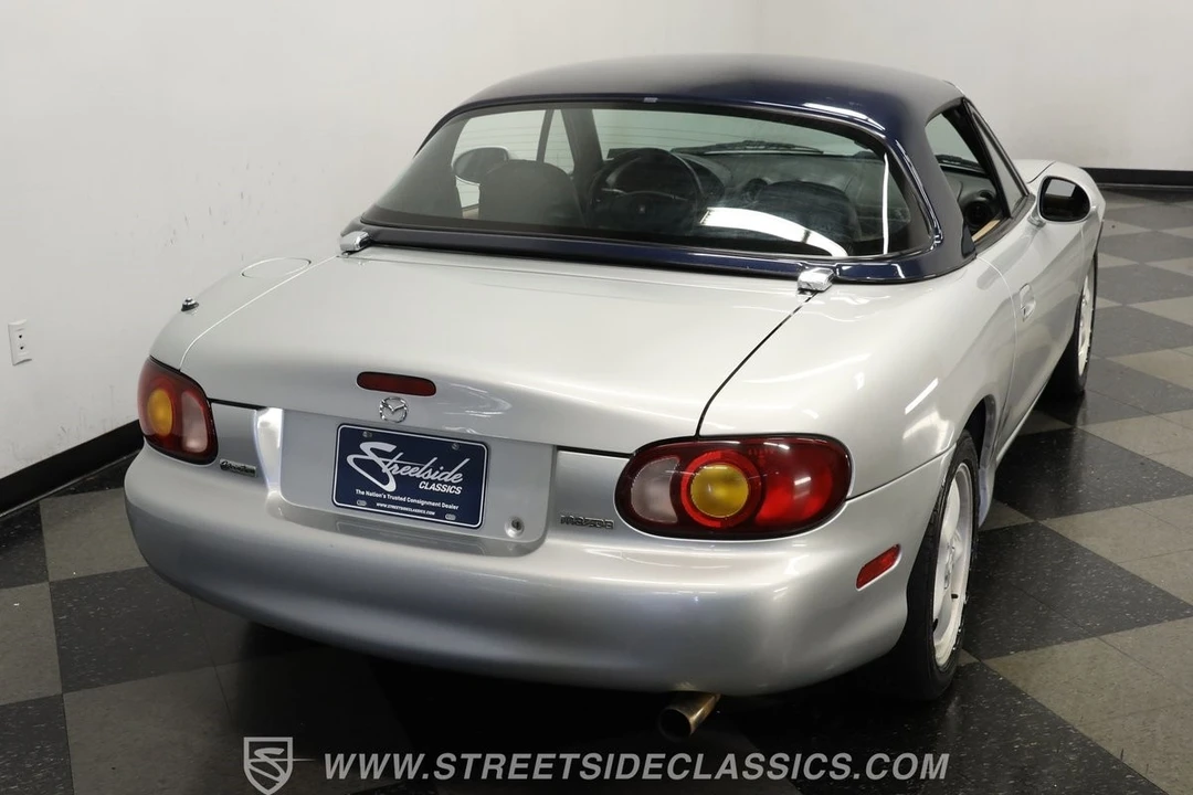 1999 Mazda NB MX-5 Miata - Image 10 of 12