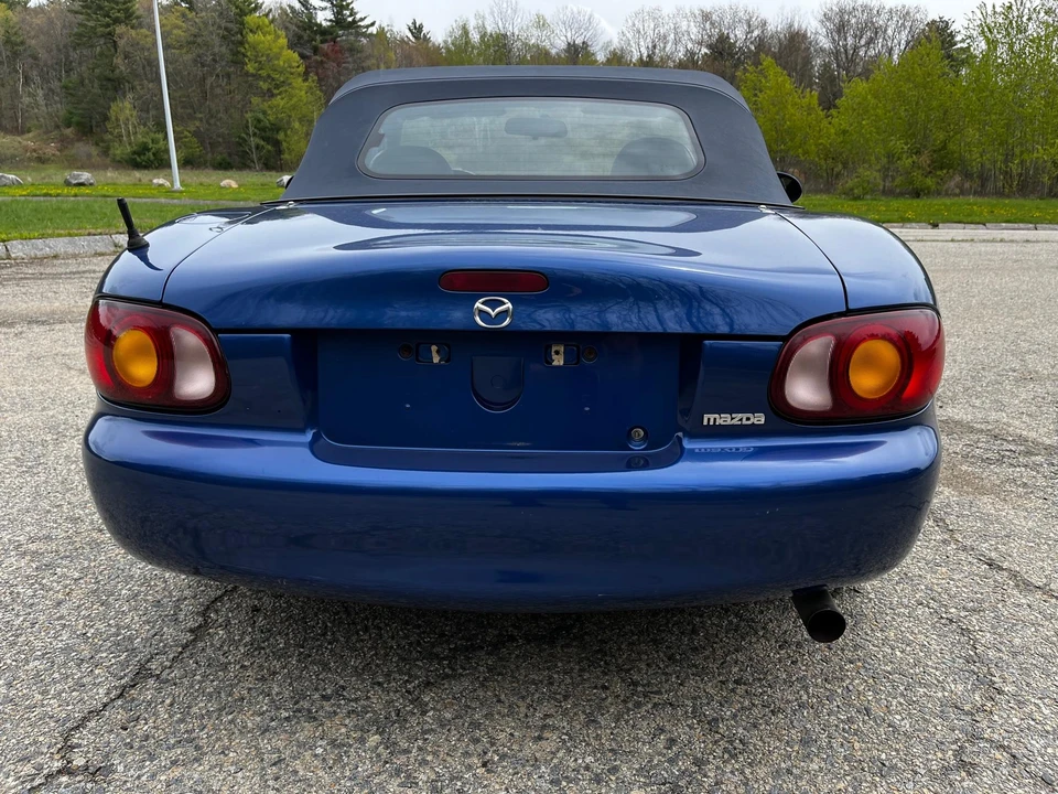 1999 Mazda NB MX-5 Miata - Image 14 of 31