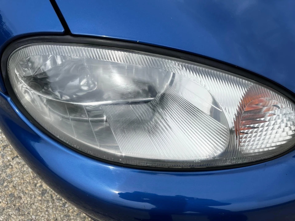 1999 Mazda NB MX-5 Miata - Image 25 of 31