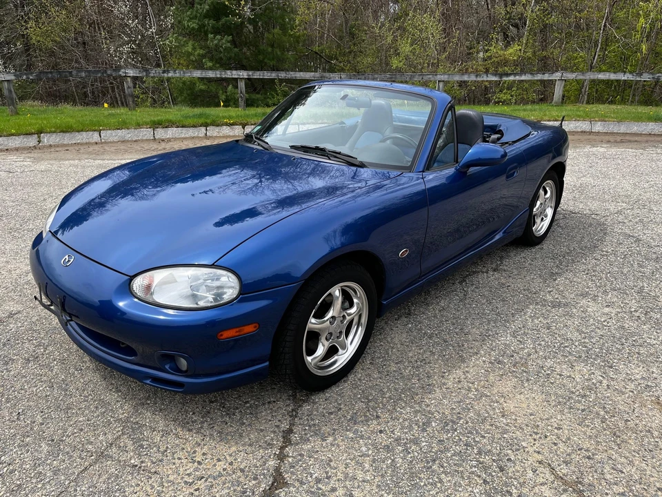 1999 Mazda NB MX-5 Miata - Image 4 of 31