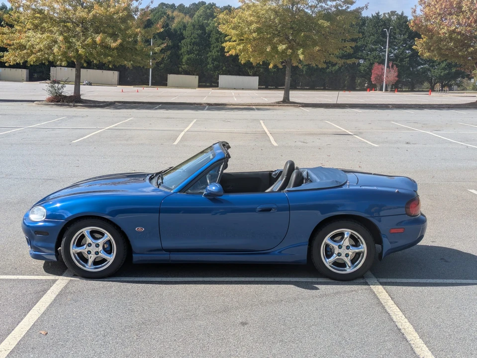 1999 Mazda NB MX-5 Miata - Image 8 of 31