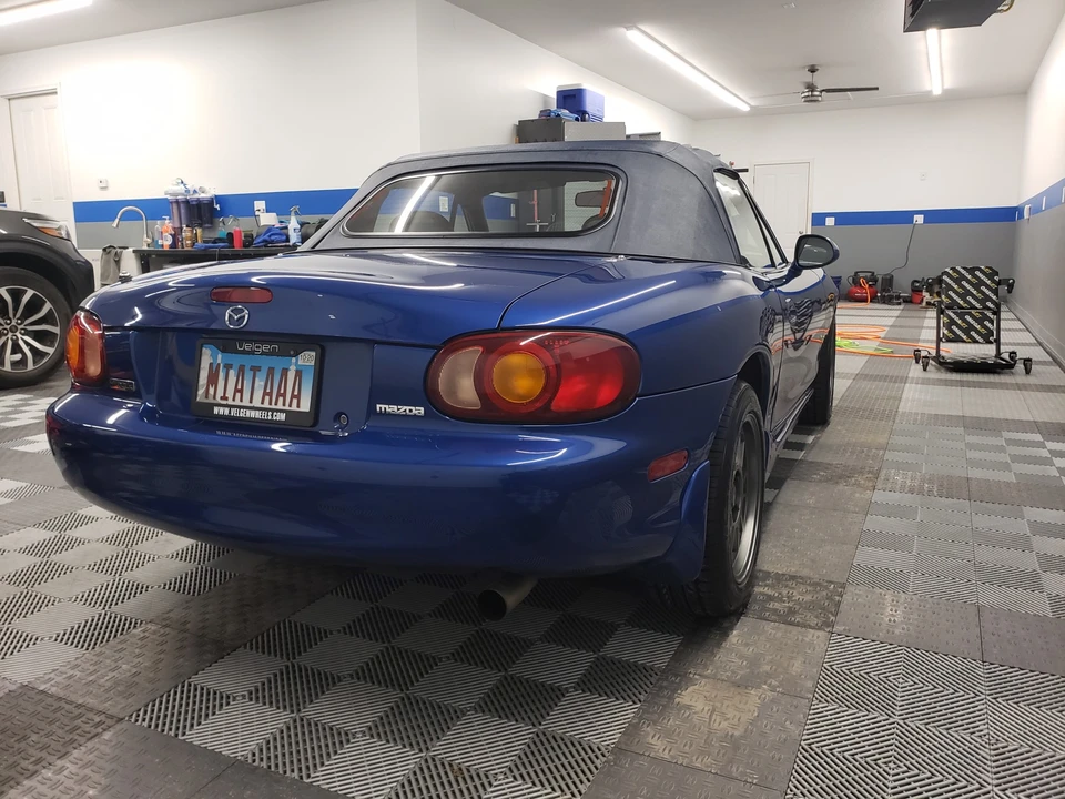 1999 Mazda NB MX-5 Miata - Image 11 of 31