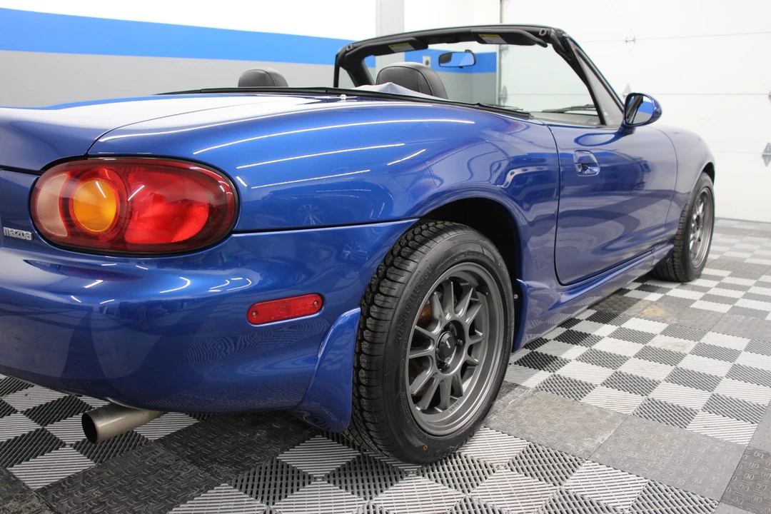 1999 Mazda NB MX-5 Miata - Image 12 of 31