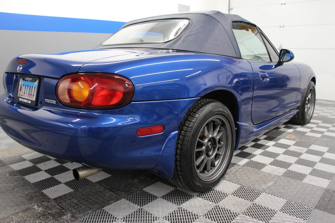 1999 Mazda NB MX-5 Miata - Image 13 of 31