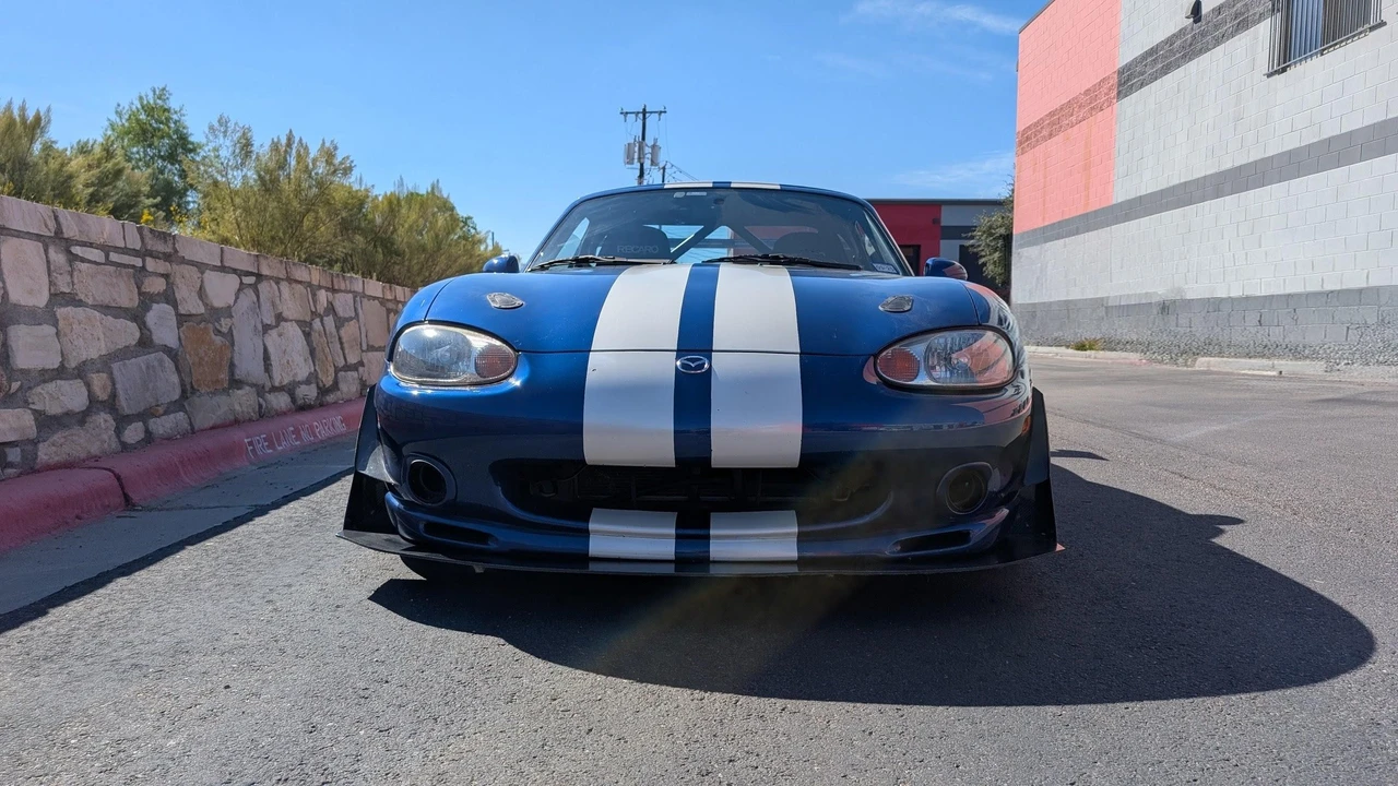1999 Mazda NB MX-5 Miata - Image 6 of 31