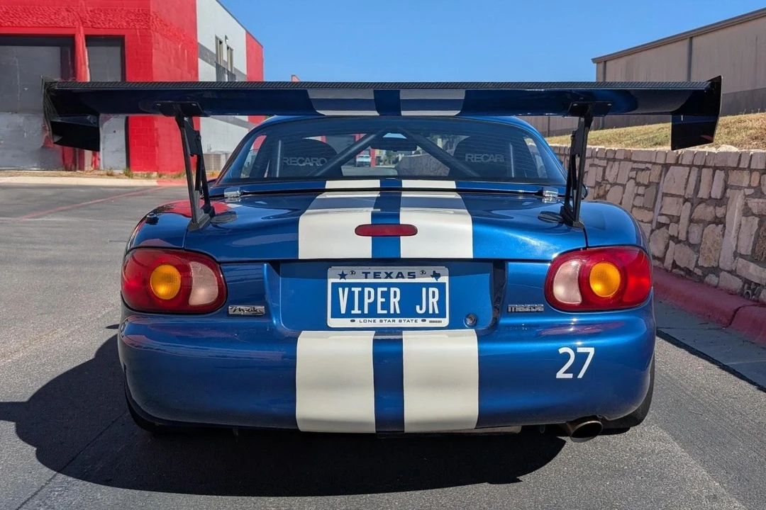 1999 Mazda NB MX-5 Miata - Image 5 of 31