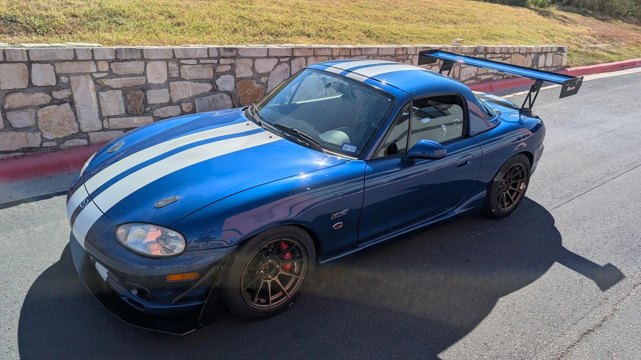 1999 Mazda NB MX-5 Miata - Image 11 of 31